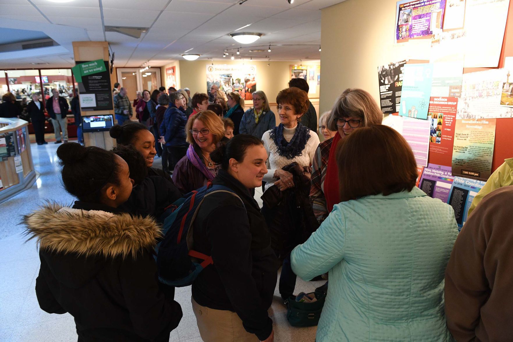 030518-sntl-nws-Empty-Bowls-1.jpg
